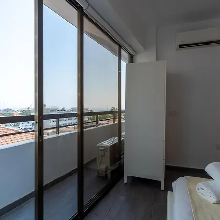 Fiesta 1-bedroom In * ラルナカ