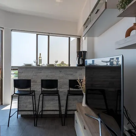 Fiesta 1-bedroom In Appartement Larnaca