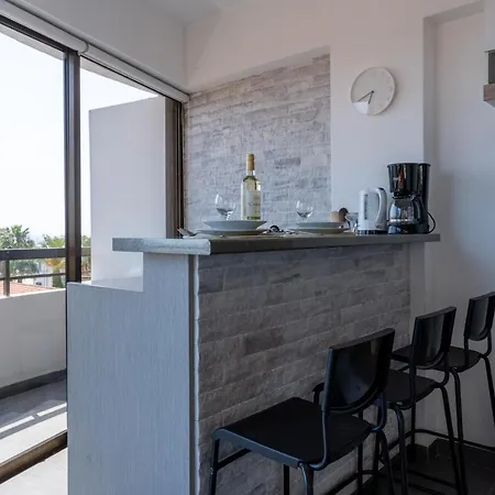 Fiesta 1-bedroom In Appartement