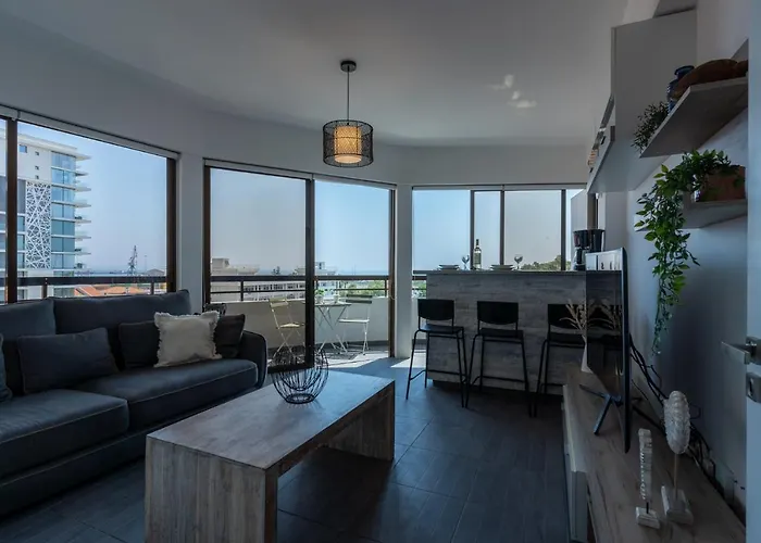 Fiesta 1-bedroom In *