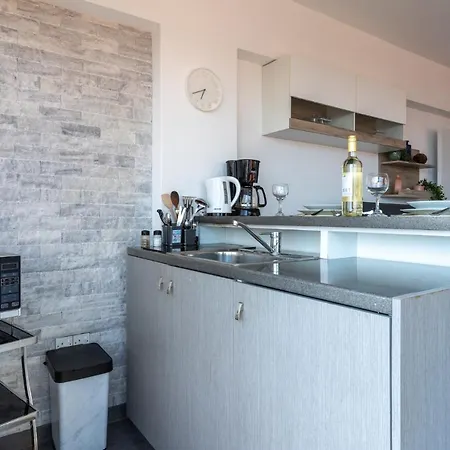 Fiesta 1-bedroom In *